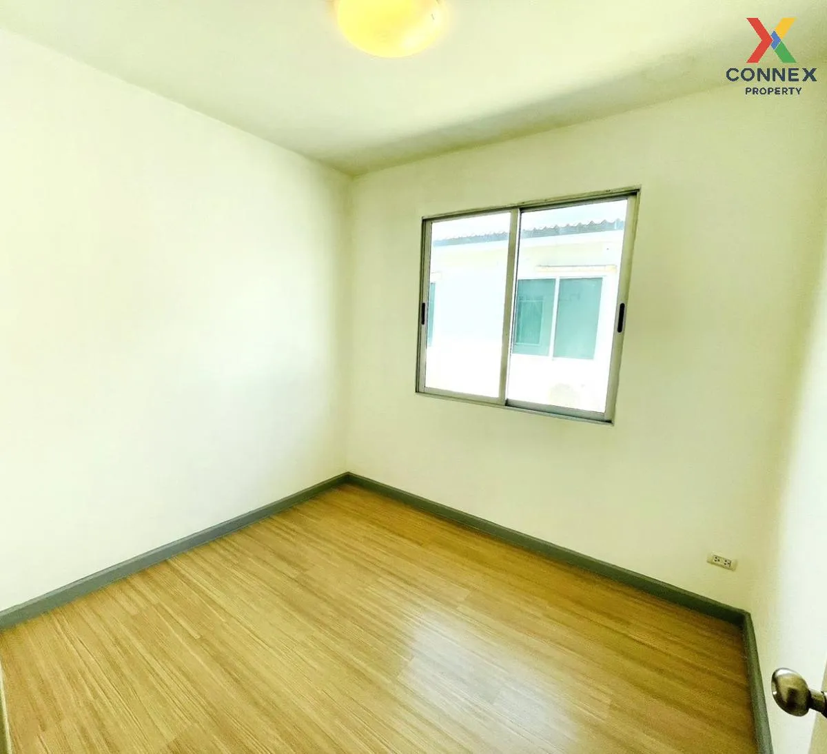 ขายทาวน์เฮ้าส์/ทาวน์โฮม  วิลเลต ทาวน์โฮม กาญจนาภิเษก บางบอน เขต บ