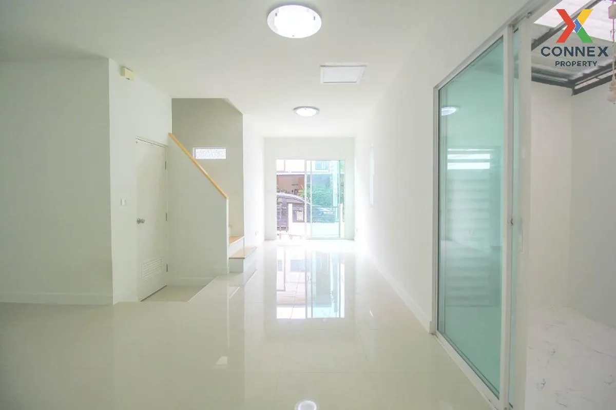 ขายทาวน์เฮ้าส์/ทาวน์โฮม  พลีโน่ เพชรเกษม 81 หนองแขม เขต หนองแขม ก