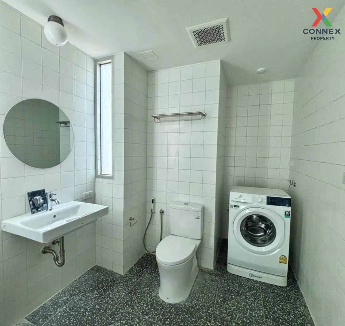 For Rent Condo , Sathorn House , BTS-Saint Louis , Silom , Bang R