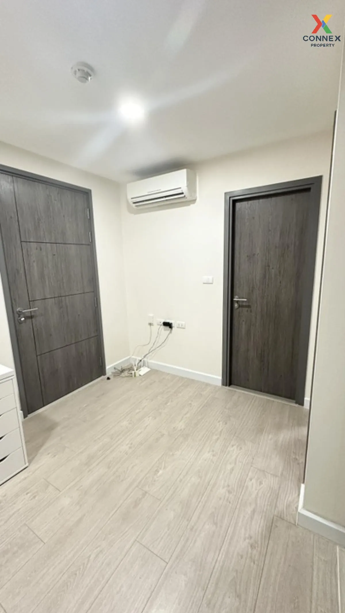 ขายคอนโด  เมโทร ลักซ์ โรสโกลด์ พหล - สุทธิสาร BTS-สะพานควาย สามเส