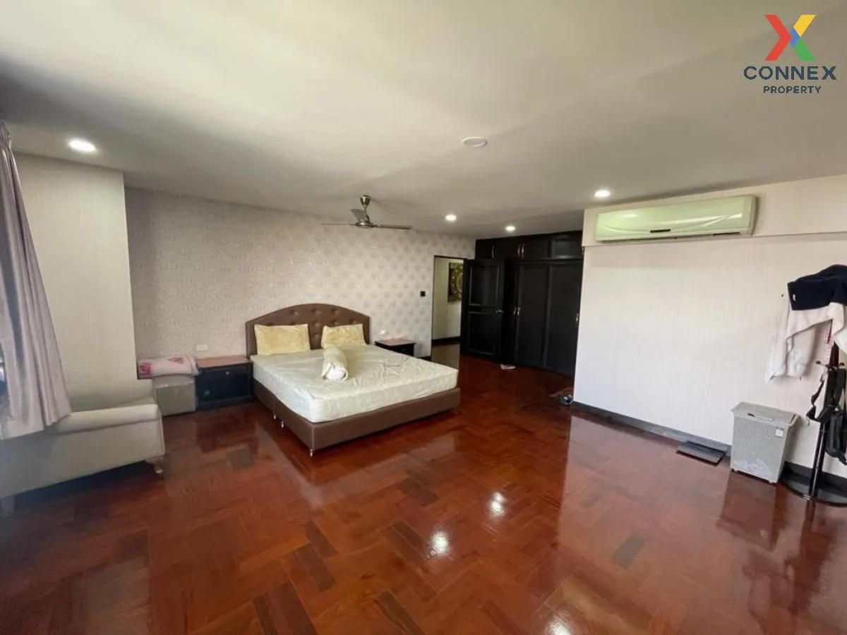 For Sale Condo ,  D.S. Tower 1 Sukhumvit 33 , BTS-Phrom Phong , K 4