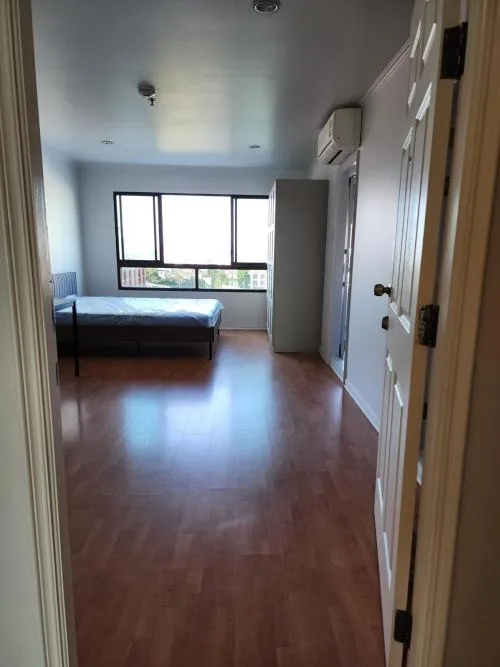 For Rent Condo , Lumpini Ville Phahol - Suthisarn , BTS-Saphan Khwai , Sam Sen Nai , Phaya Thai , Bangkok , CX-98747