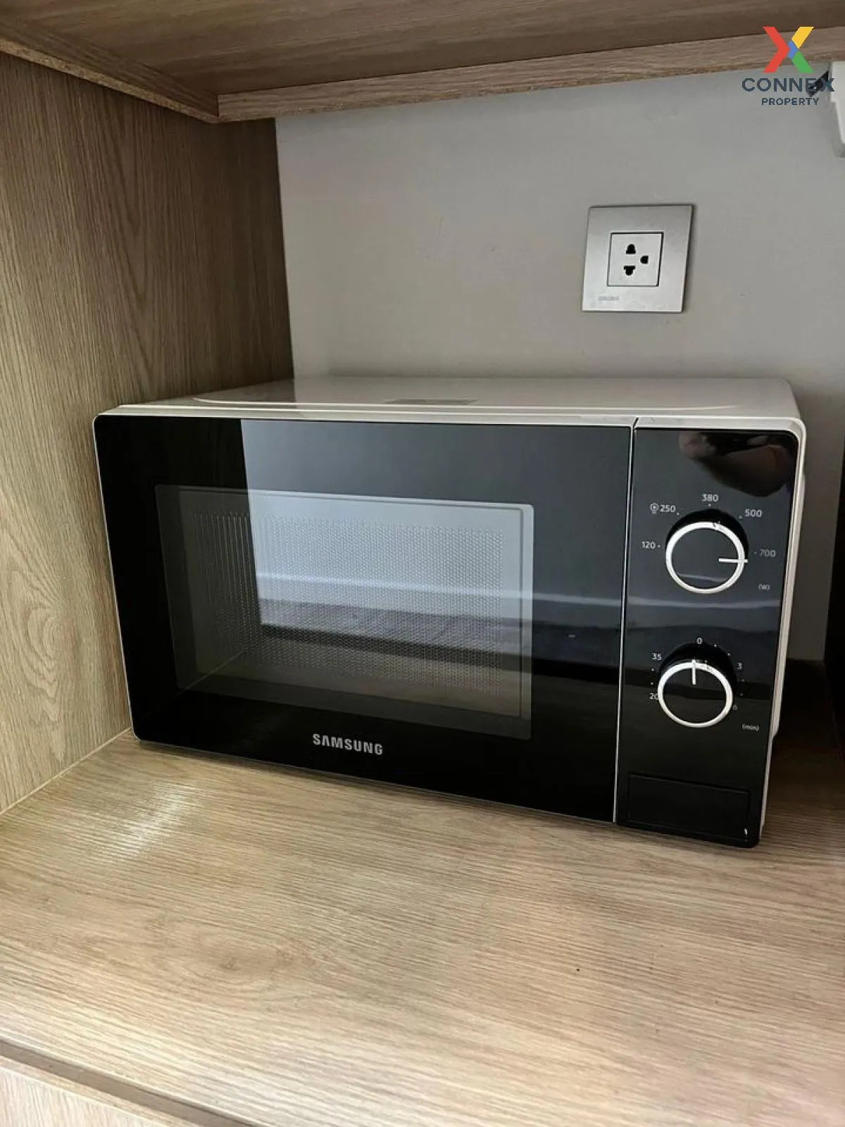 For Rent Condo , Brown Condo Huaikwang , MRT-Huai Khwang , Huai K 4