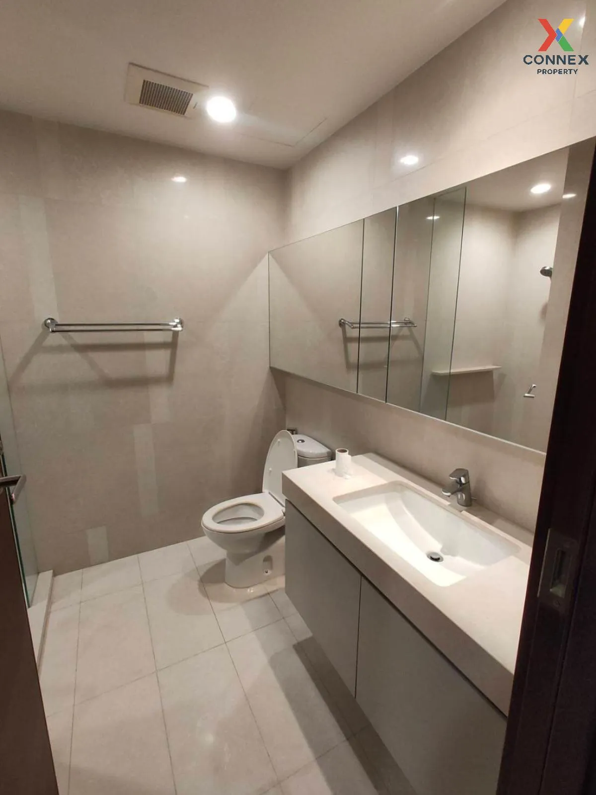 เช่าคอนโด  ควอทโทร บาย แสนสิริ BTS-ทองหล่อ คลองตันเหนือ เขต วัฒนา