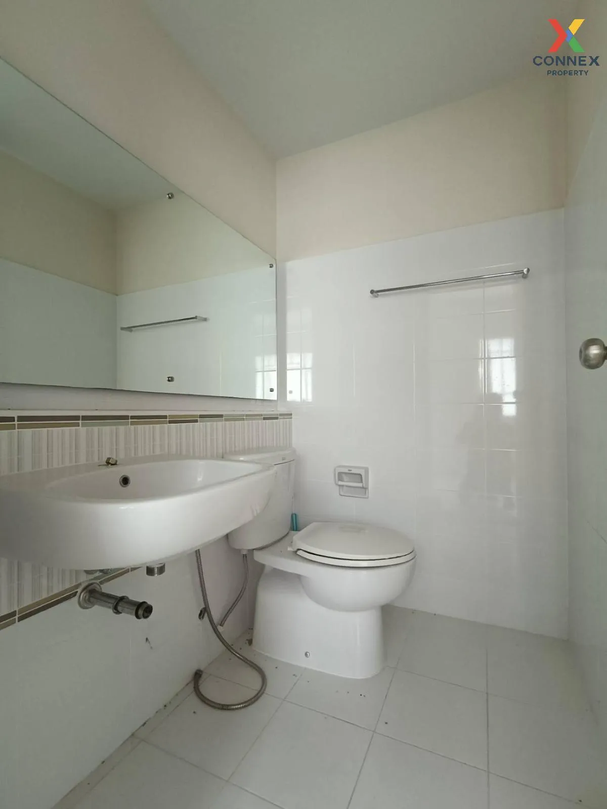 ขายทาวน์เฮ้าส์/ทาวน์โฮม   อินดี้ ประชาอุทิศ 90-3 ทุ่งครุ เขต ทุ่ง