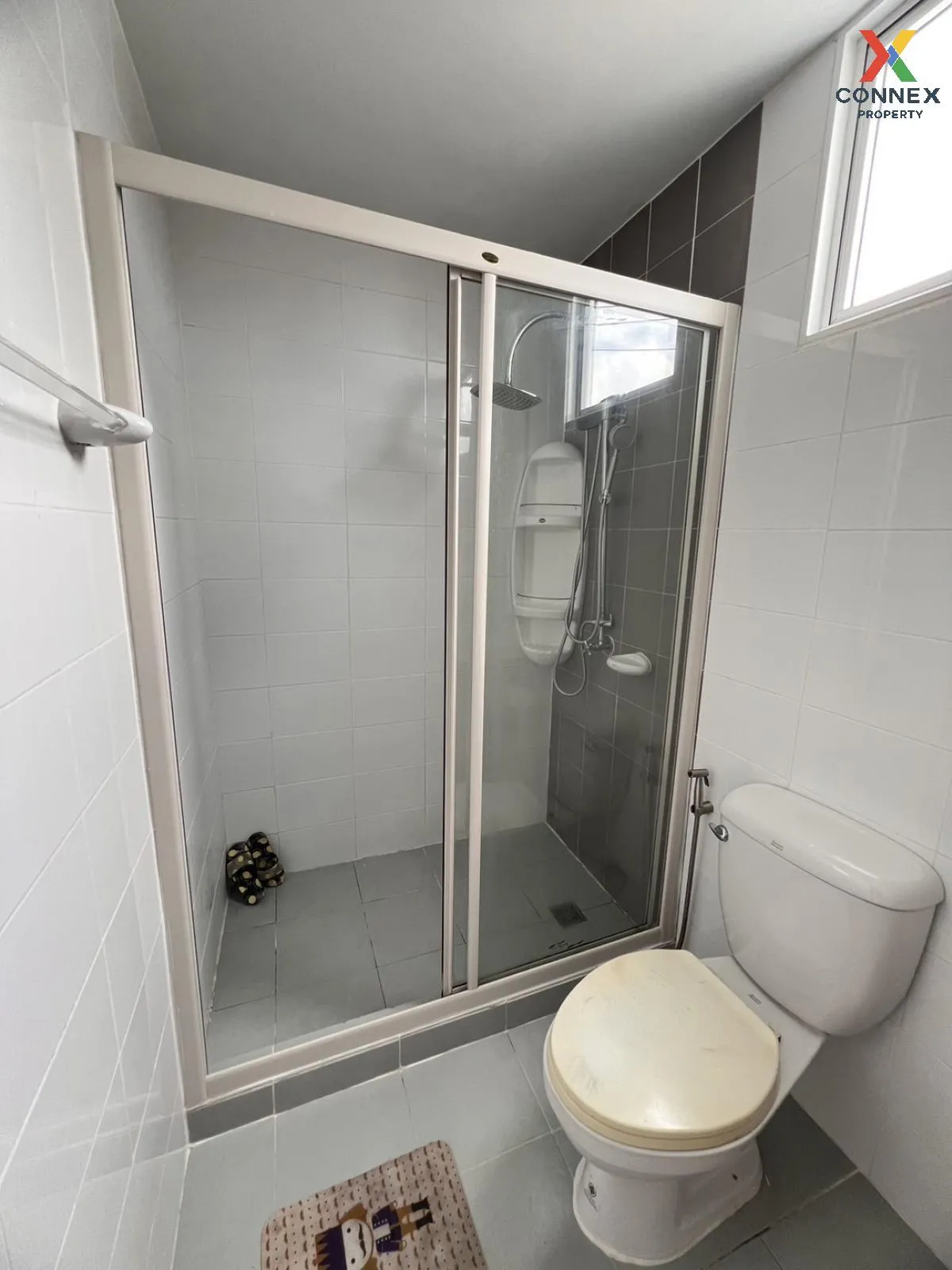 ขายทาวน์เฮ้าส์/ทาวน์โฮม   เดอะ คัลเลอร์ส เลชเชอร์ บางนา กม.8 บางพ