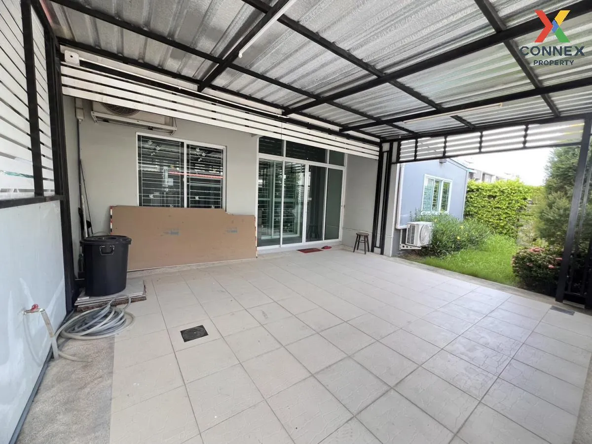 ขายทาวน์เฮ้าส์/ทาวน์โฮม   เดอะ คัลเลอร์ส เลชเชอร์ บางนา กม.8 บางพ 4