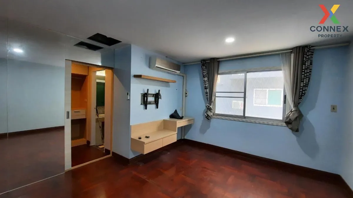 ขายทาวน์เฮ้าส์/ทาวน์โฮม  วราธรวิลล์ พัฒนาการ 44 สวนหลวง เขต สวนหล