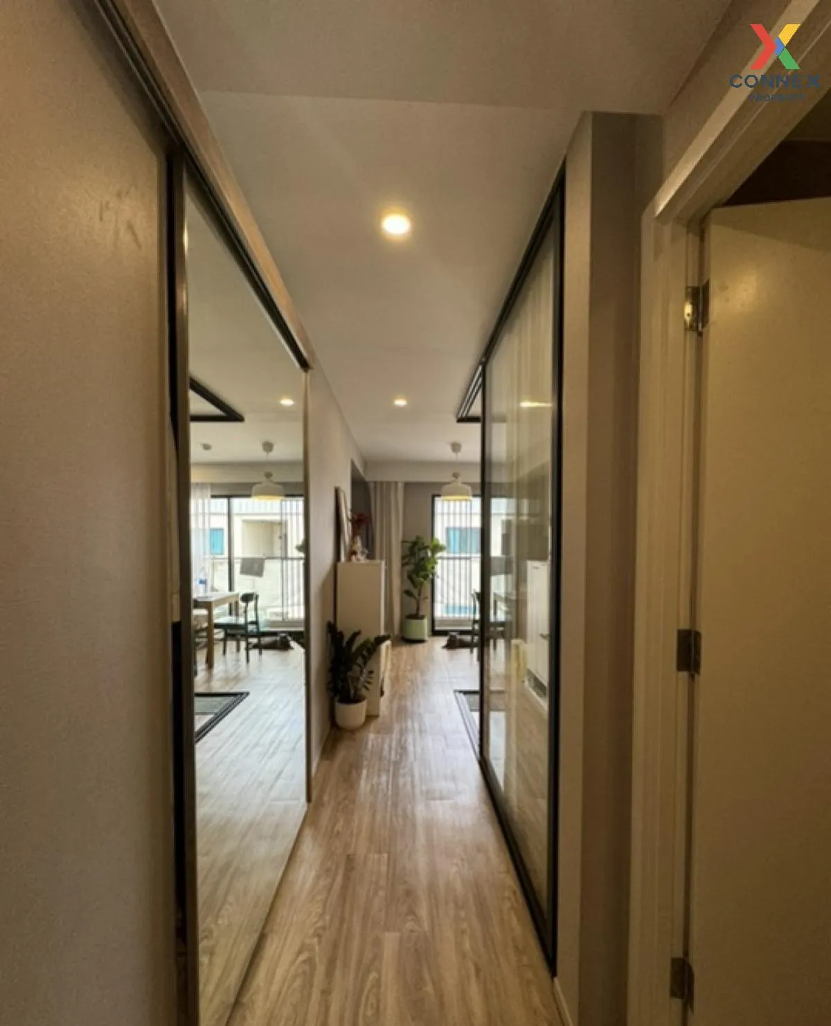 For Sale Condo , Blossom Condo @ Sathorn Charoenrat , BTS-Surasak For Sale Condo , Blossom Condo @ Sathorn Charoenrat , BTS-Surasak 3