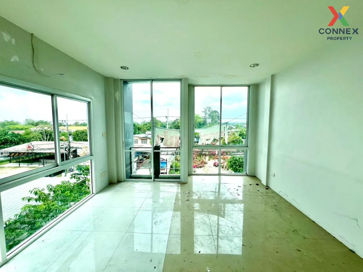 For Sale Commercial Building , SP lakeside , Mueang Phata , Bang  For Sale Commercial Building , SP lakeside , Mueang Phata , Bang