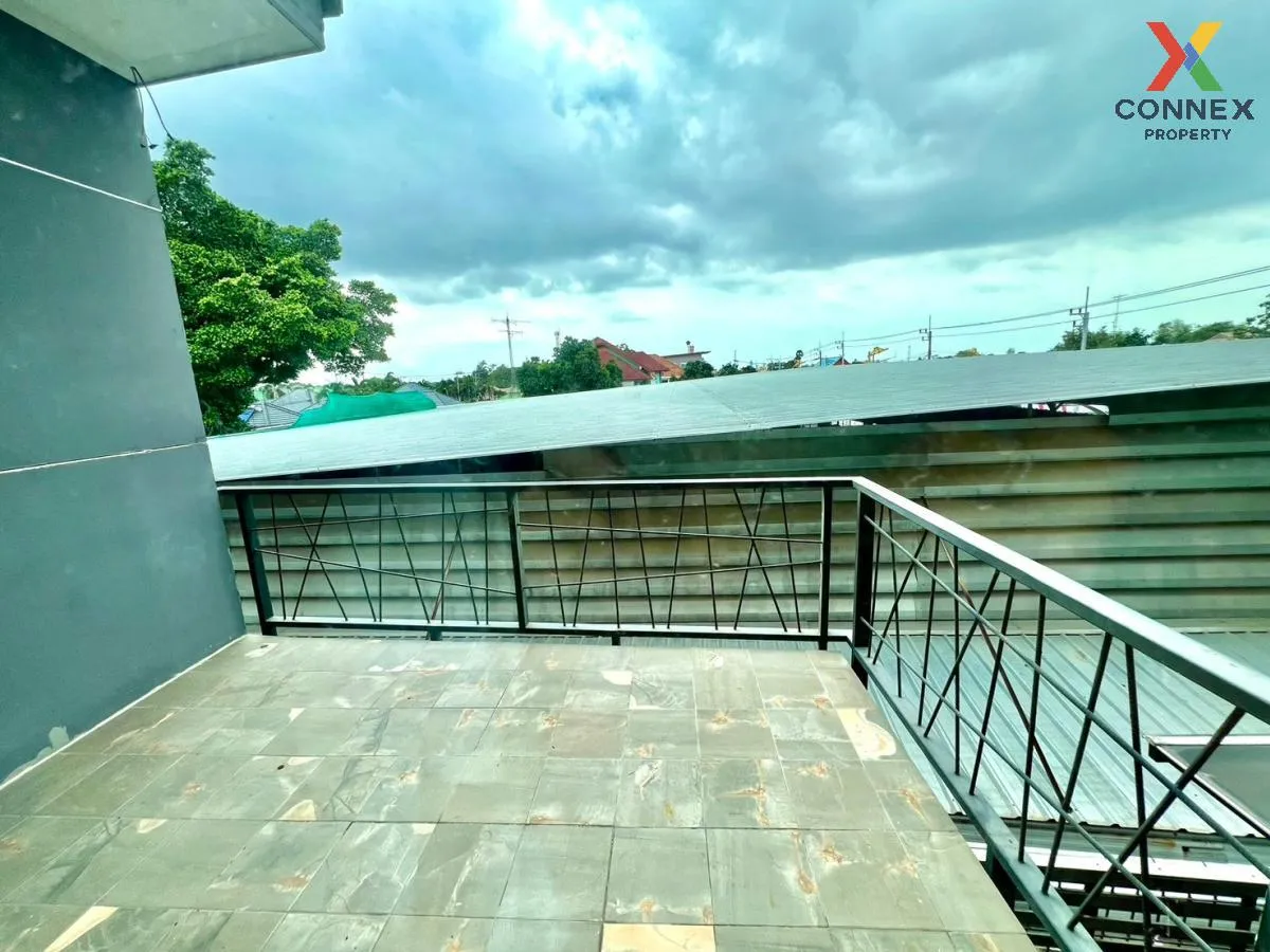 For Sale Commercial Building , SP lakeside , Mueang Phata , Bang  For Sale Commercial Building , SP lakeside , Mueang Phata , Bang
