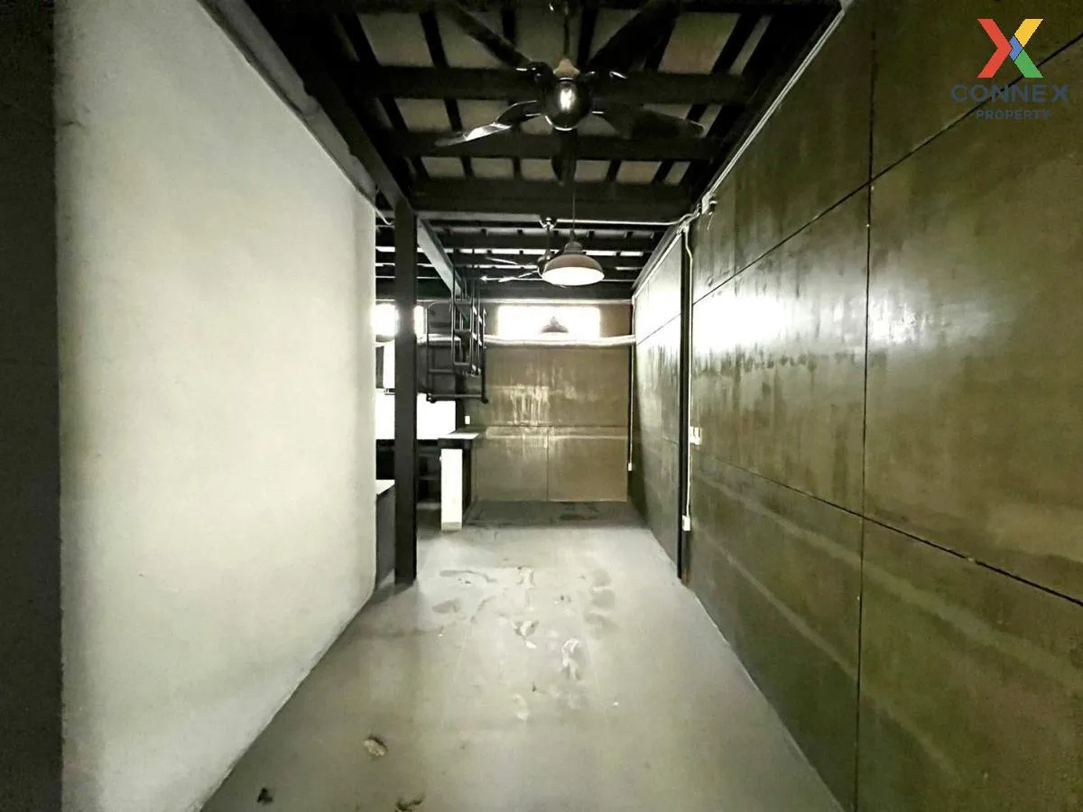 For Sale Commercial Building , SP lakeside , Mueang Phata , Bang  For Sale Commercial Building , SP lakeside , Mueang Phata , Bang