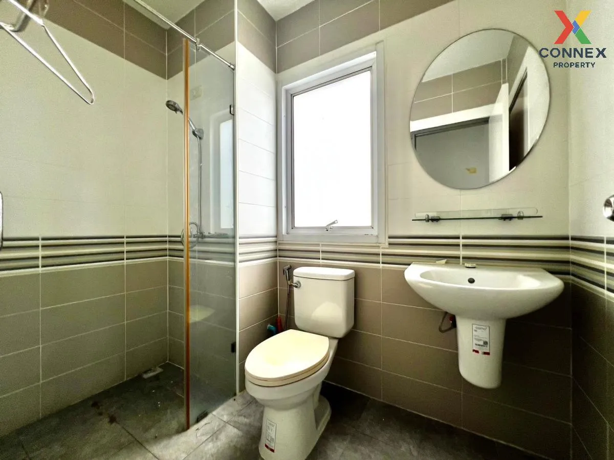For Sale Commercial Building , SP lakeside , Mueang Phata , Bang  For Sale Commercial Building , SP lakeside , Mueang Phata , Bang