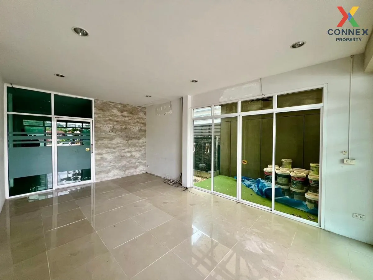 For Sale Commercial Building , SP lakeside , Mueang Phata , Bang  For Sale Commercial Building , SP lakeside , Mueang Phata , Bang  4
