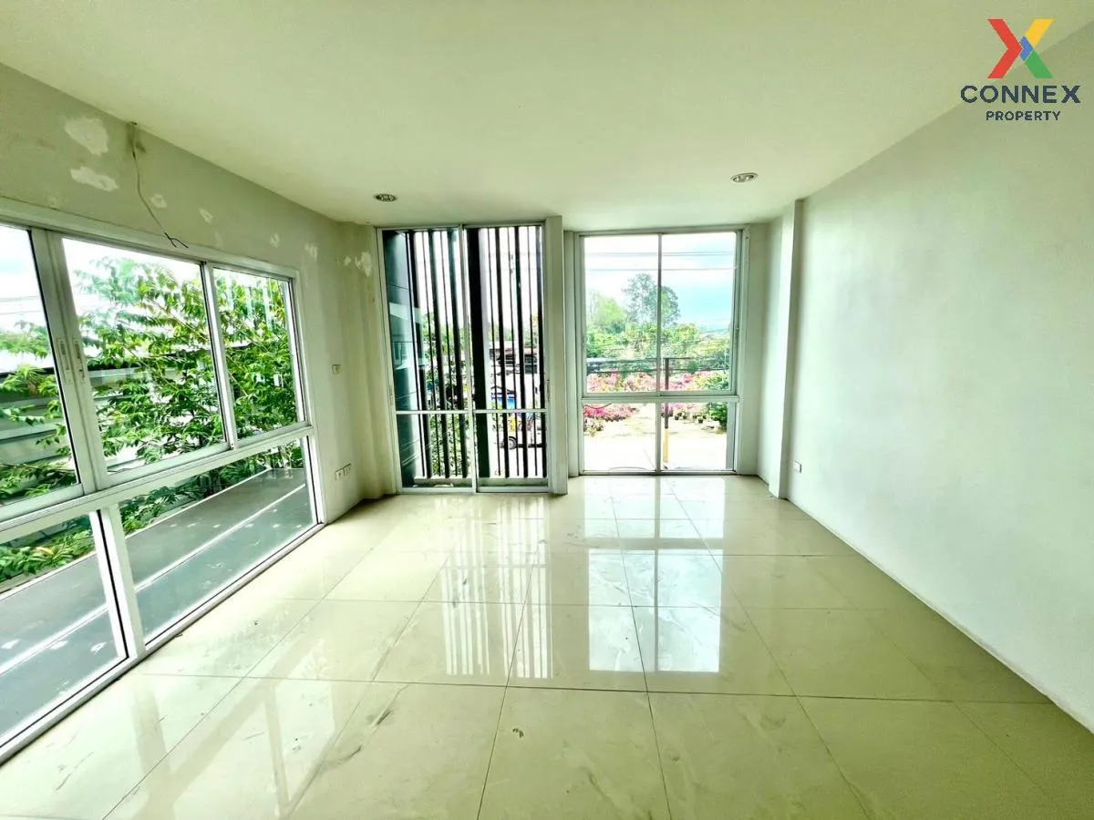 For Sale Commercial Building , SP lakeside , Mueang Phata , Bang  For Sale Commercial Building , SP lakeside , Mueang Phata , Bang