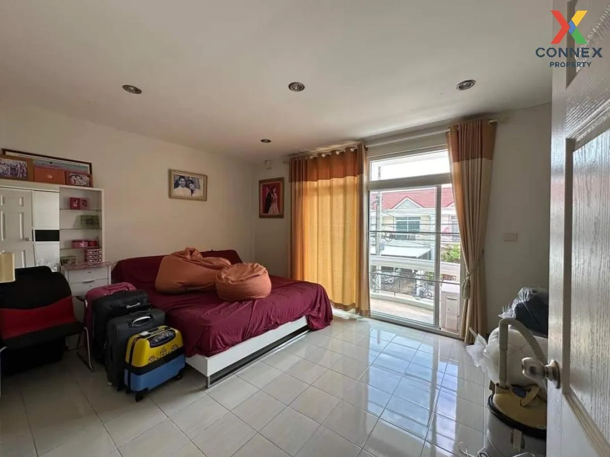 ขายทาวน์เฮ้าส์/ทาวน์โฮม  นิรันดร์สิริ 3 บางชัน เขต คลองสามวา กรุง