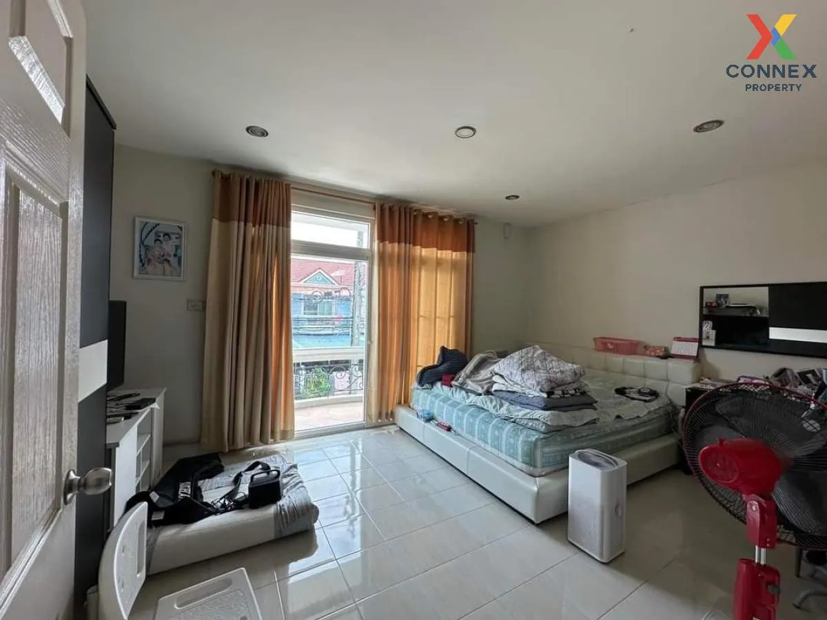 ขายทาวน์เฮ้าส์/ทาวน์โฮม  นิรันดร์สิริ 3 บางชัน เขต คลองสามวา กรุง