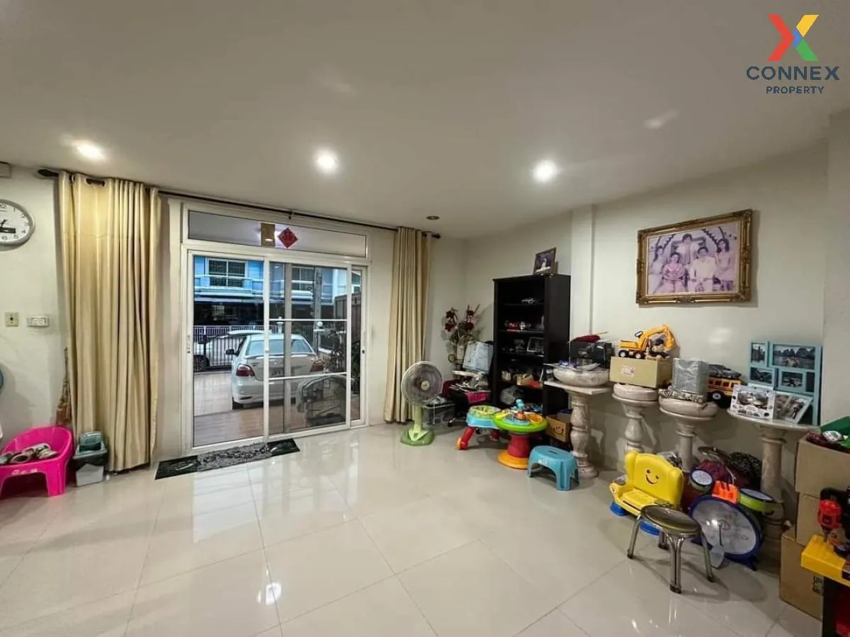 ขายทาวน์เฮ้าส์/ทาวน์โฮม  นิรันดร์สิริ 3 บางชัน เขต คลองสามวา กรุง