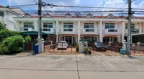 ขายทาวน์เฮ้าส์/ทาวน์โฮม  นิรันดร์สิริ 3 บางชัน เขต คลองสามวา กรุงเทพ CX-99120