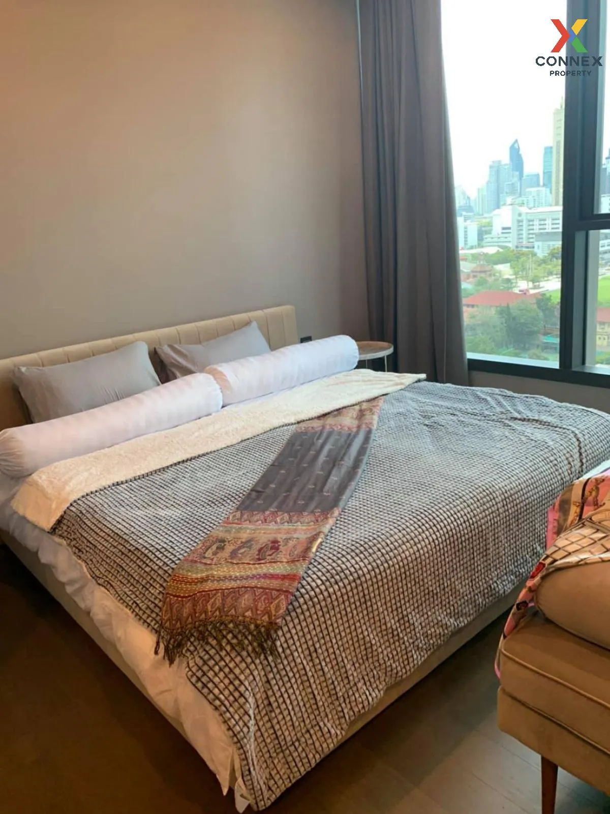 เช่าคอนโด  ดิ เอส แอท สิงห์คอมเพล็กซ์ MRT-เพชรบุรี บางกะปิ เขต ห้ 2