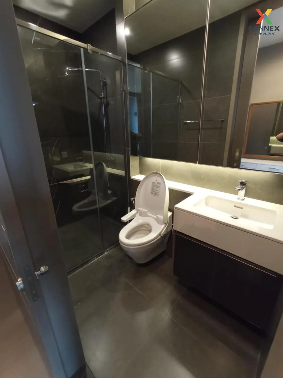 เช่าคอนโด  ดิ เอส แอท สิงห์คอมเพล็กซ์ MRT-เพชรบุรี บางกะปิ เขต ห้