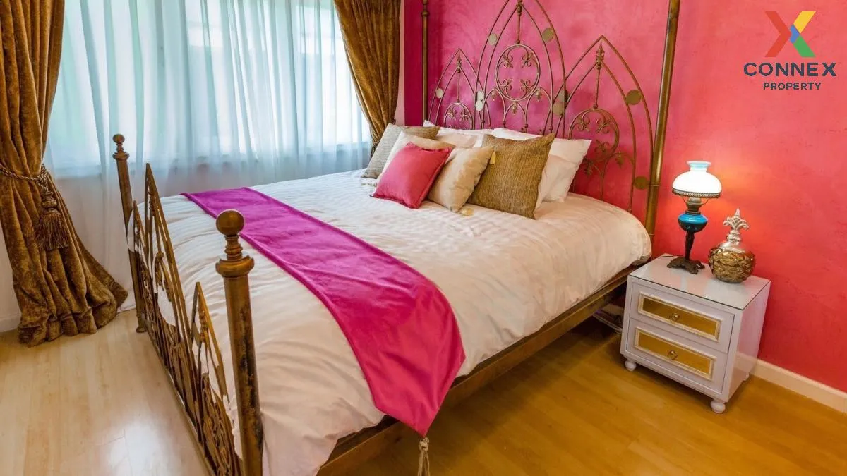 For Rent Townhouse/Townhome  , Crystal Ville , MRT-Ladprao 71 , L