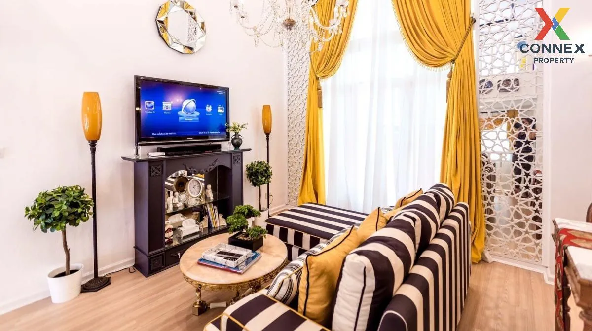 For Rent Townhouse/Townhome  , Crystal Ville , MRT-Ladprao 71 , L 4