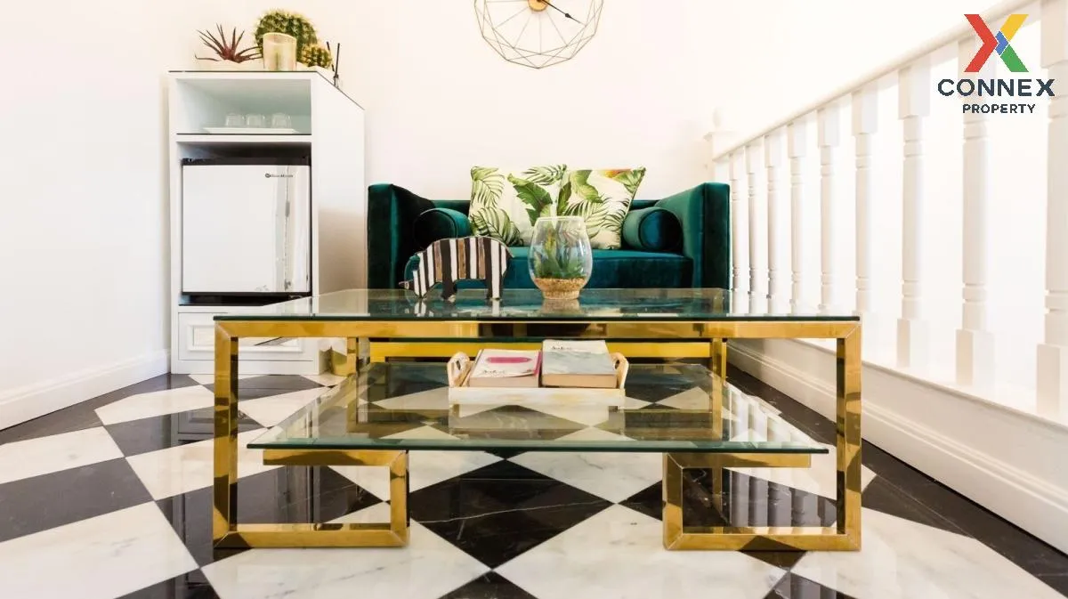 For Rent Townhouse/Townhome  , Crystal Ville , MRT-Ladprao 71 , L