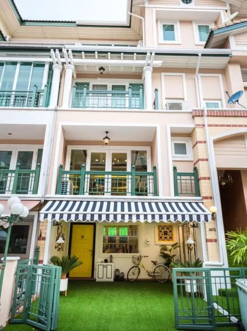 For Rent Townhouse/Townhome  , Crystal Ville , MRT-Ladprao 71 , Lat Phrao , Lat Phrao , Bangkok , CX-99156