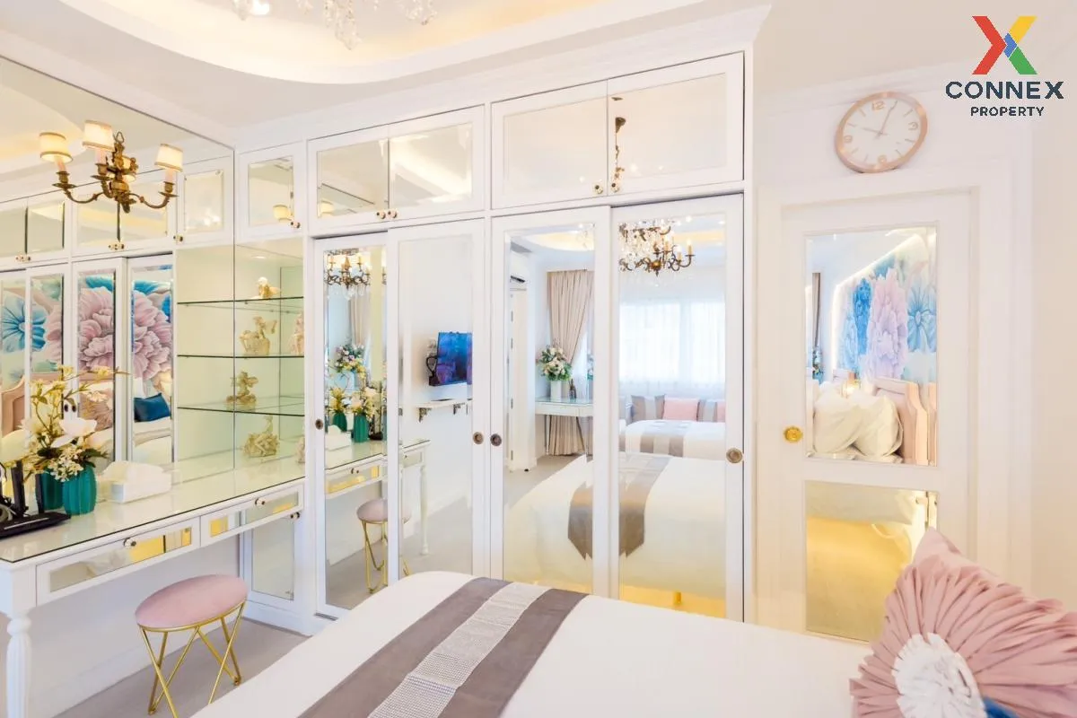 For Rent Townhouse/Townhome  , Crystal Ville , MRT-Ladprao 71 , L