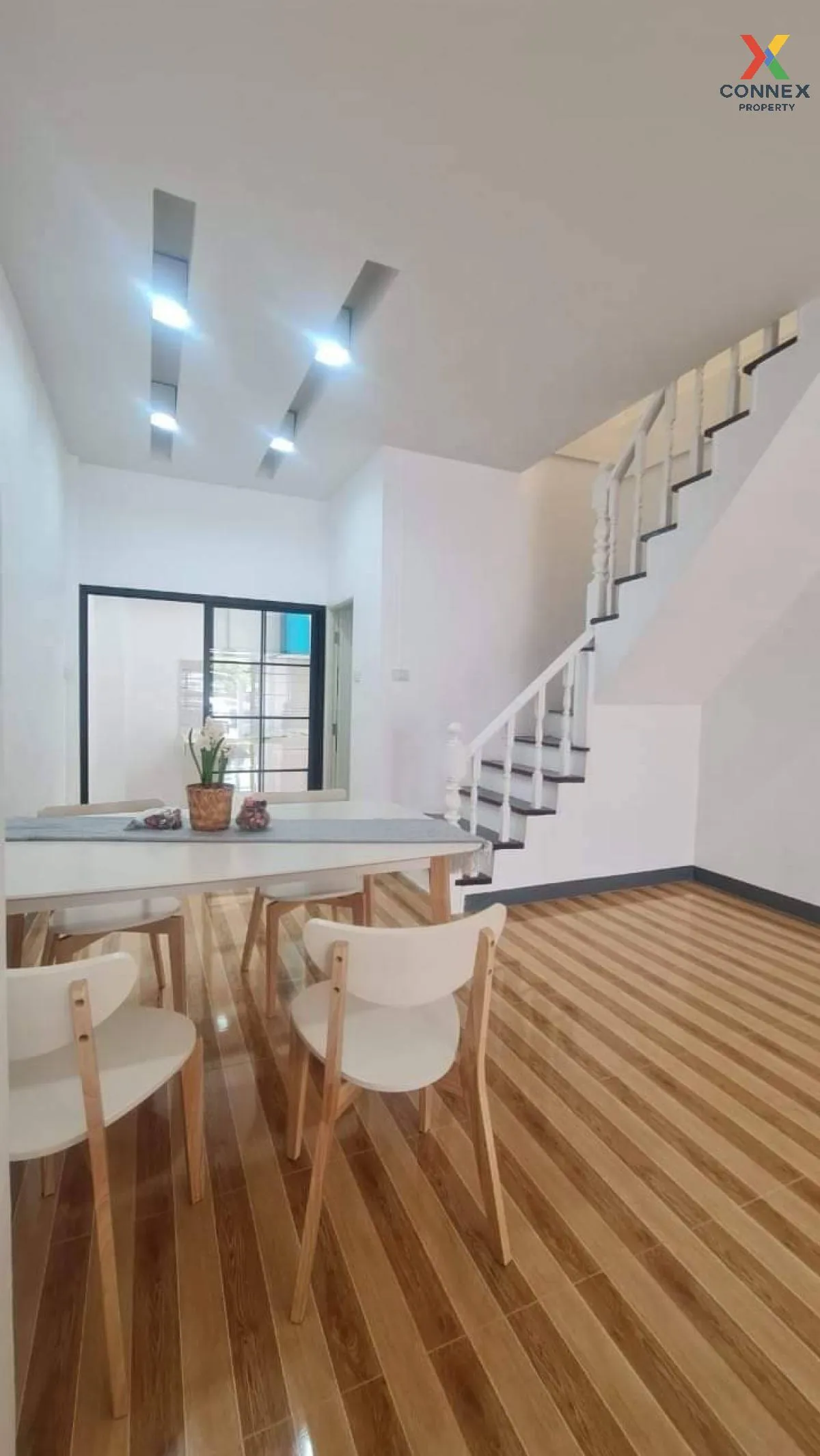 For Sale Townhouse/Townhome  , Baan Tawanna Chatuchot 12 , newly 