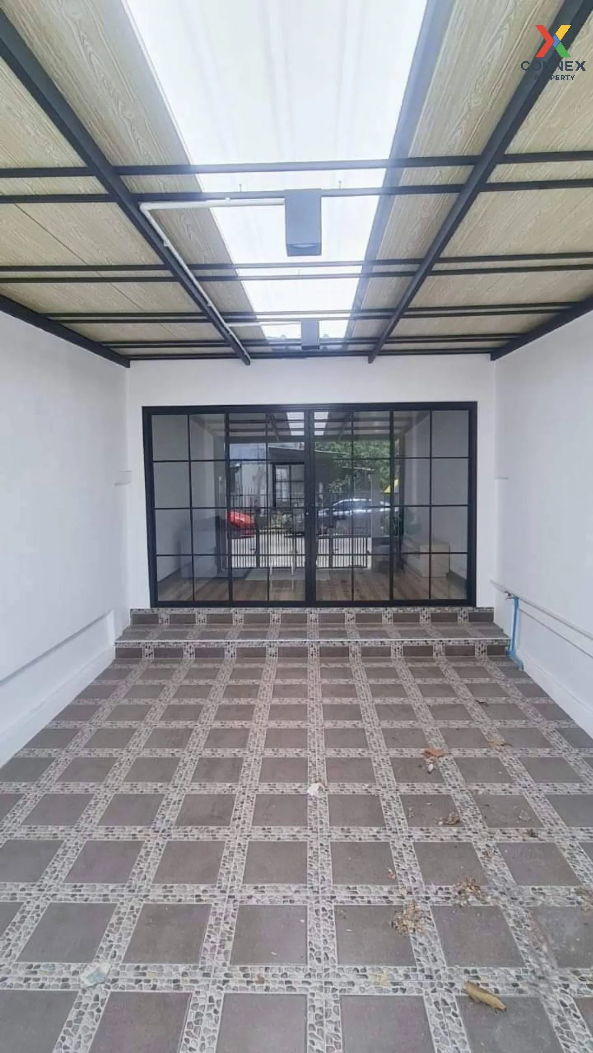 For Sale Townhouse/Townhome  , Baan Tawanna Chatuchot 12 , newly  2