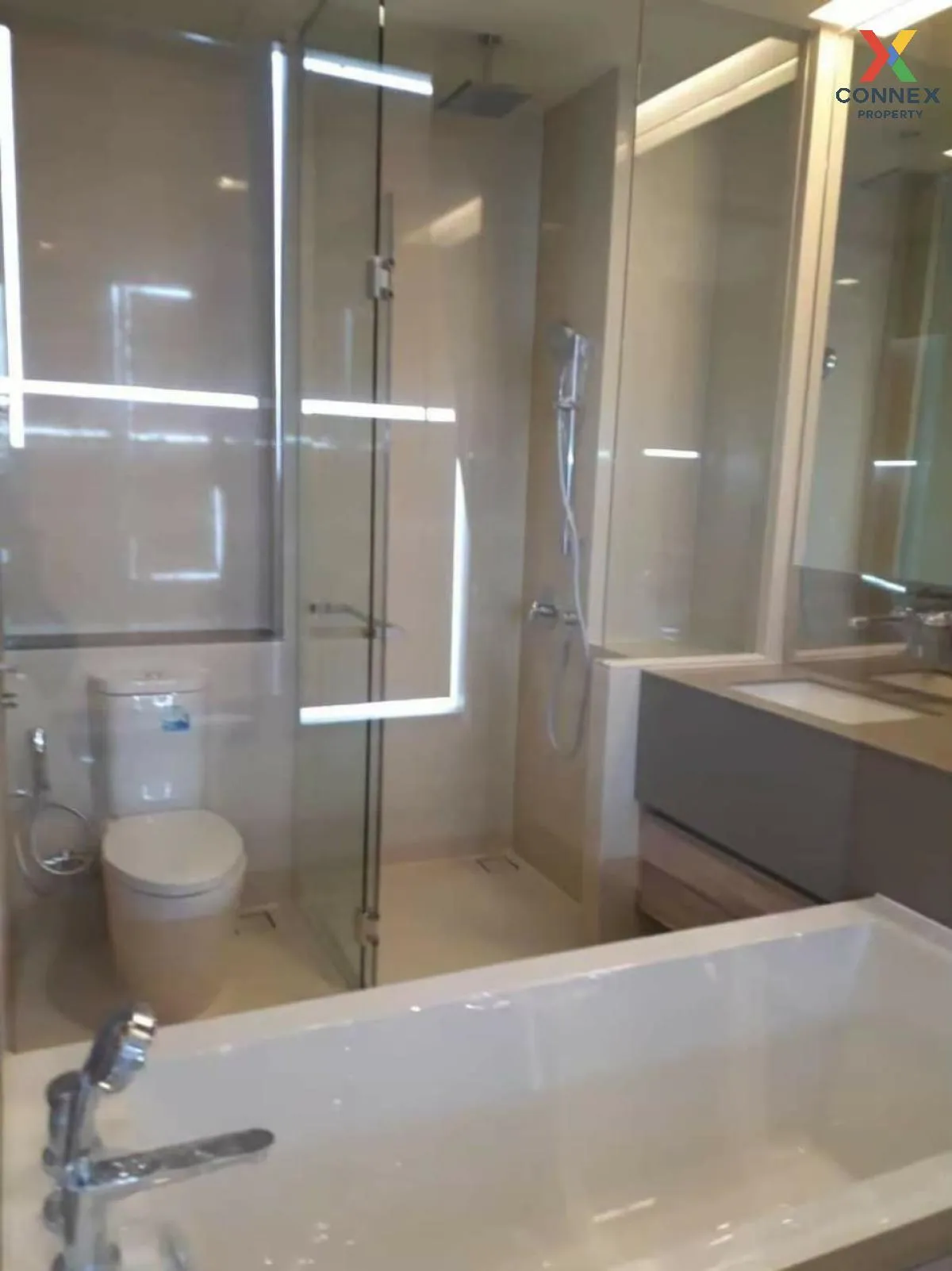 เช่าคอนโด  ดิ เอส อโศก BTS-อโศก คลองเตยเหนือ เขต วัฒนา กรุงเทพ CX