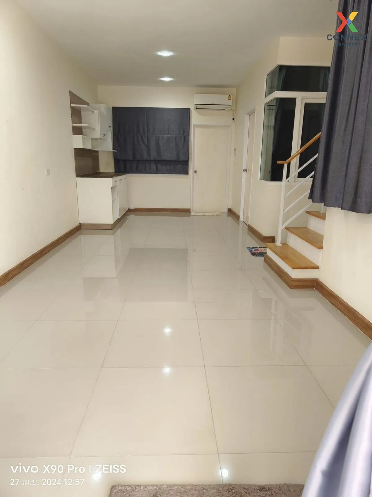 ขายทาวน์เฮ้าส์/ทาวน์โฮม  โกลเด้น ทาวน์ บางนา-กิ่งแก้ว ราชาเทวะ บา 2