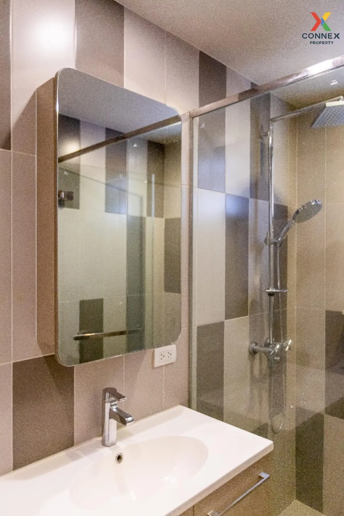 For Sale Condo , Onyx Phaholyothin , BTS-Saphan Khwai , Sam Sen N