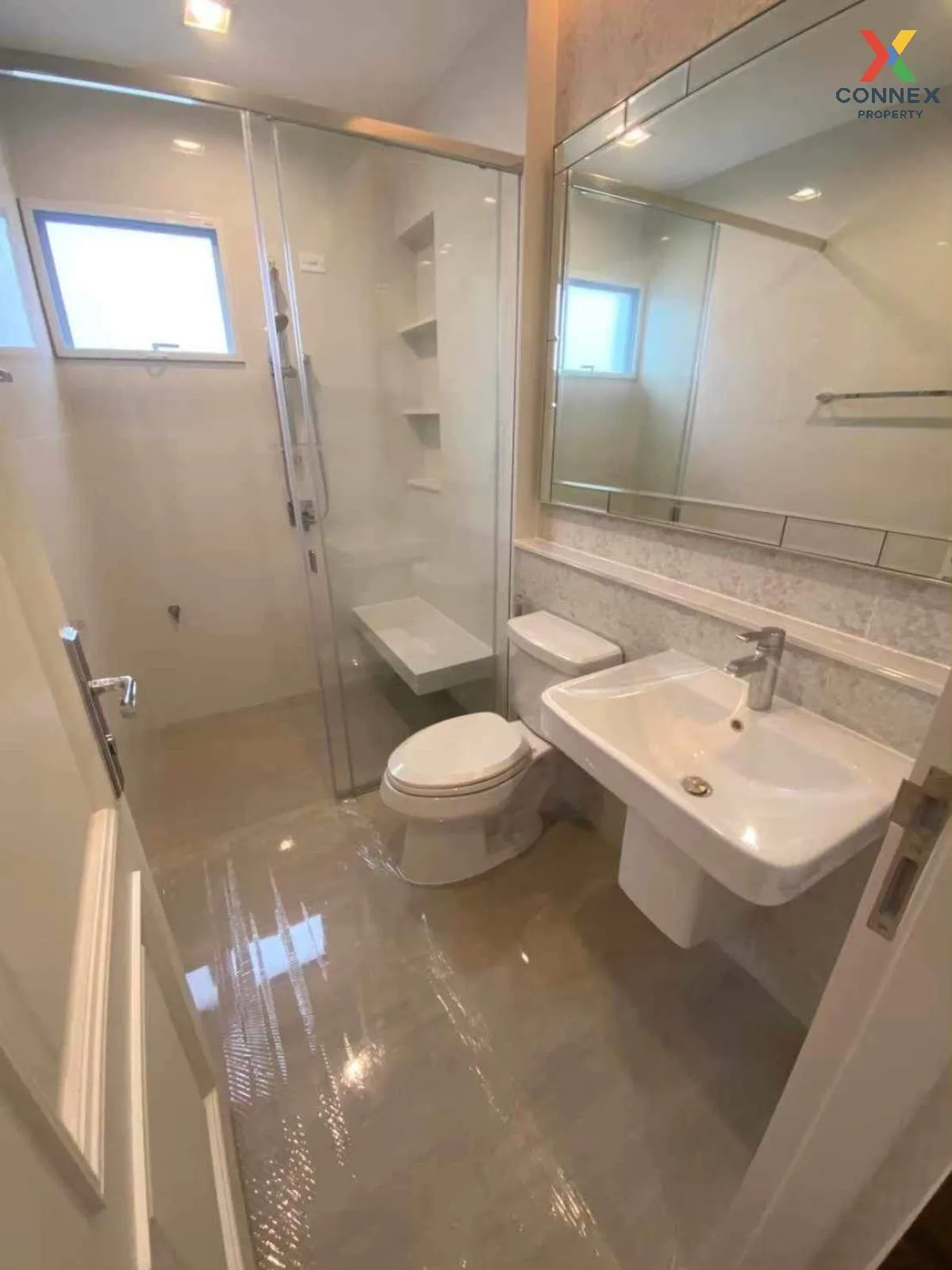 For Sale House , Nantawan Ramintra-Paholyothin 50 , Tha Raeng , B