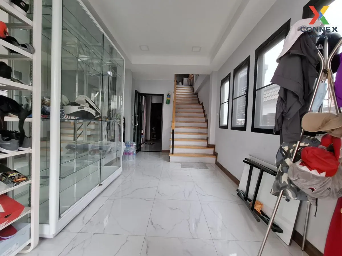 For Sale Single house   Lat Phrao 41 , wide frontage , Chankasem  4