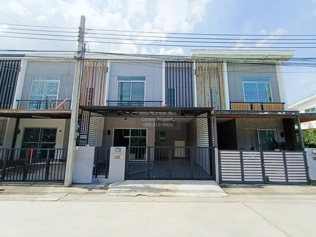 For Sale Townhouse/Townhome  , BAAN PRUKSA 86/2 LADKRABANG – SUVA 1