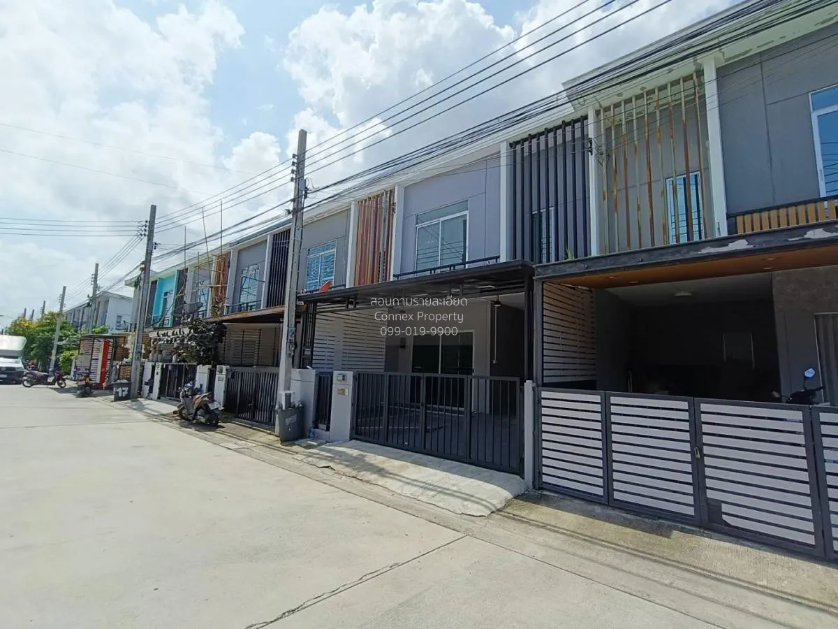 For Sale Townhouse/Townhome  , BAAN PRUKSA 86/2 LADKRABANG – SUVA 3
