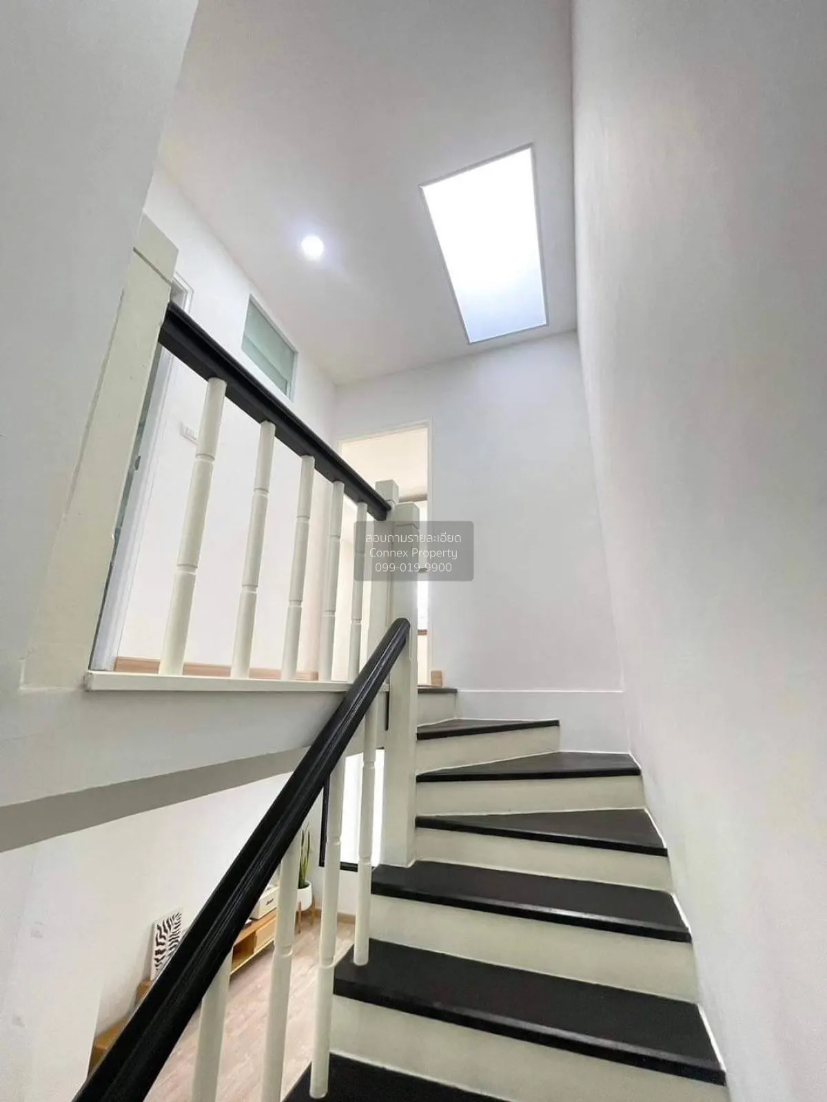 ขายทาวน์เฮ้าส์/ทาวน์โฮม  สิรารมย์ ลำลูกกา-คลอง 4 รีโนเวทใหม่ ลำลู