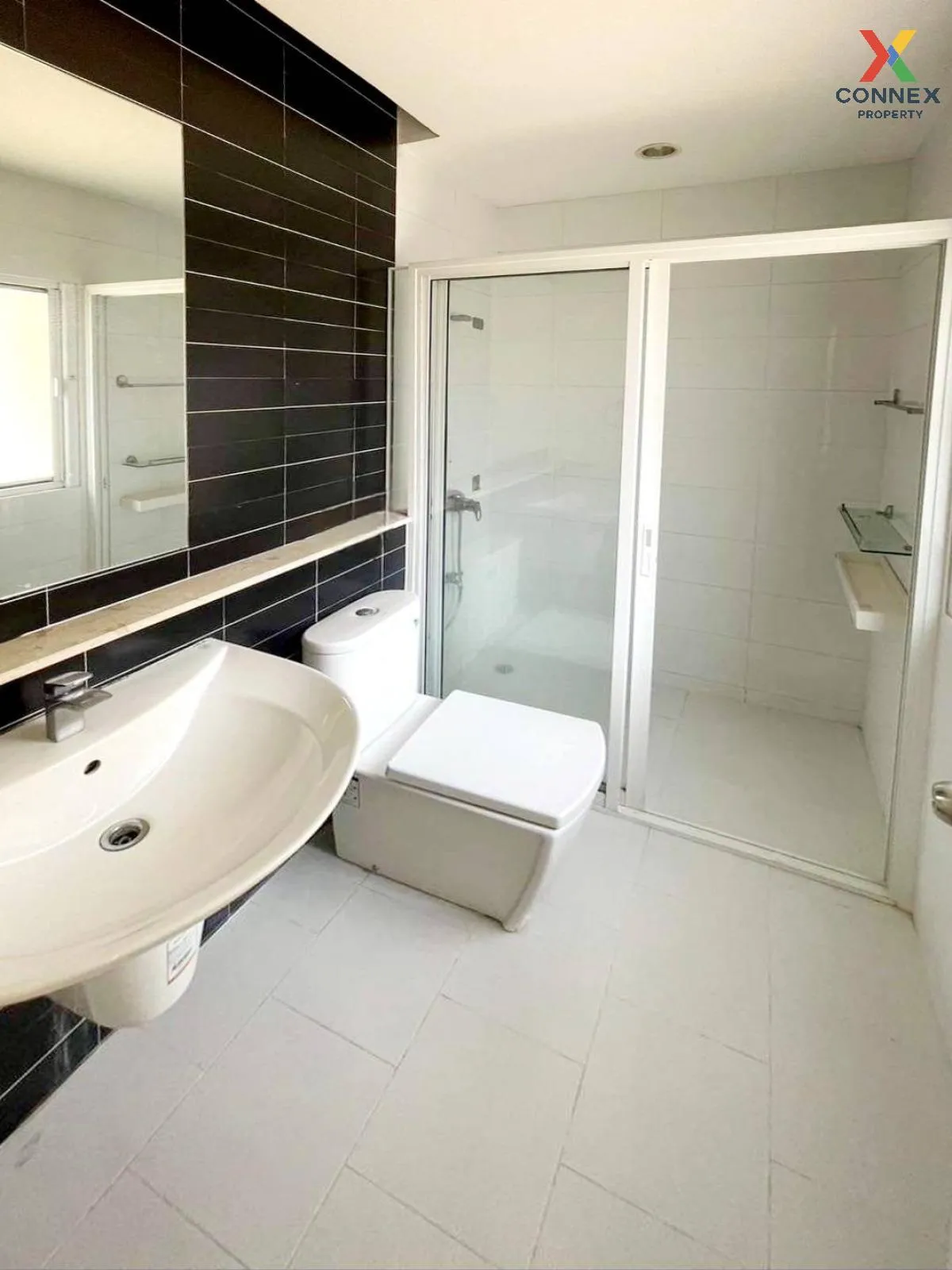 For Sale Townhouse/Townhome  , SIXNATURE WATCHARAPOL , Tha Raeng 