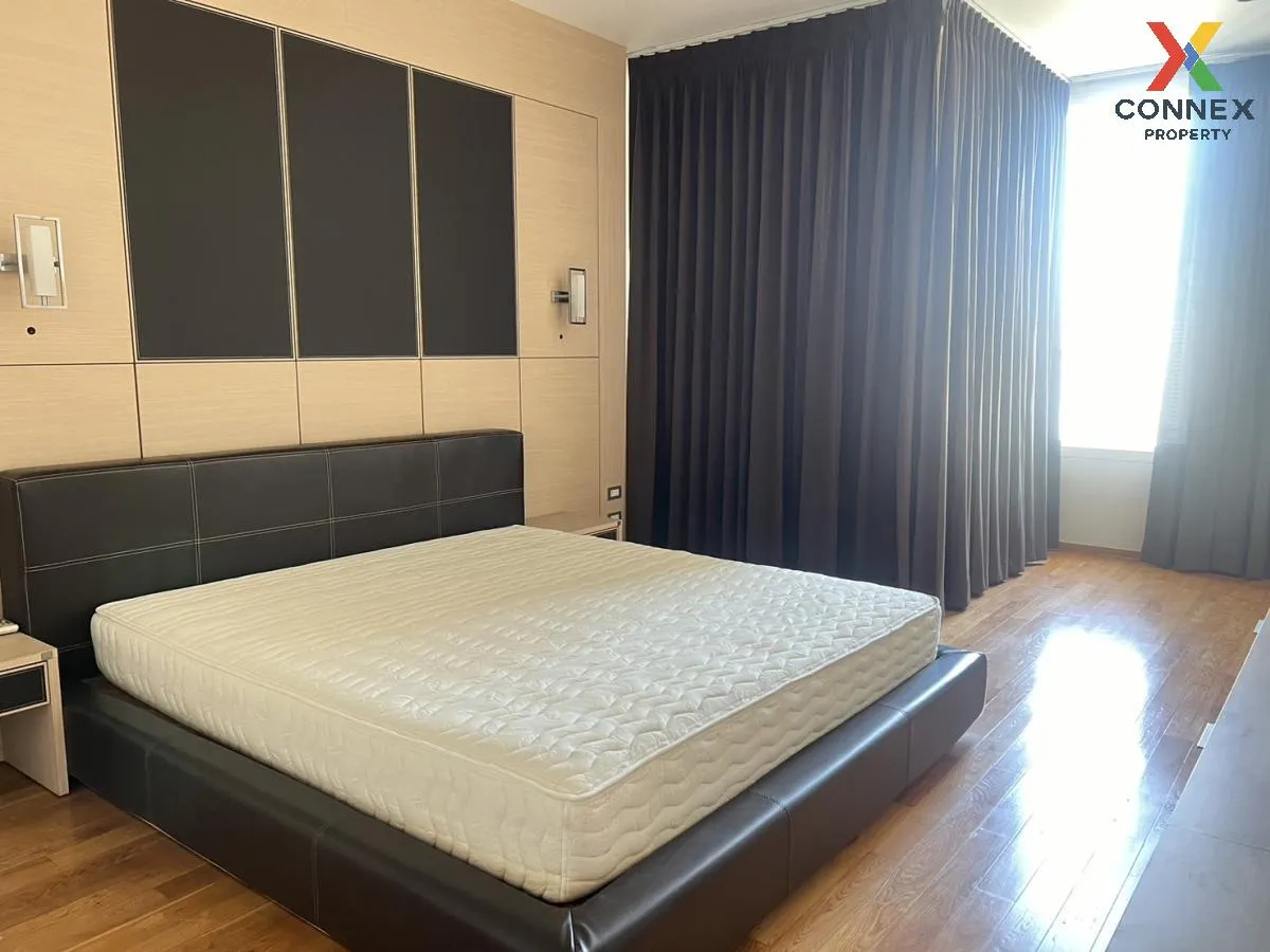 ขายคอนโด  ดิ เอ็มไพร์ เพลส BTS-ช่องนนทรี ยานนาวา เขต สาทร กรุงเทพ