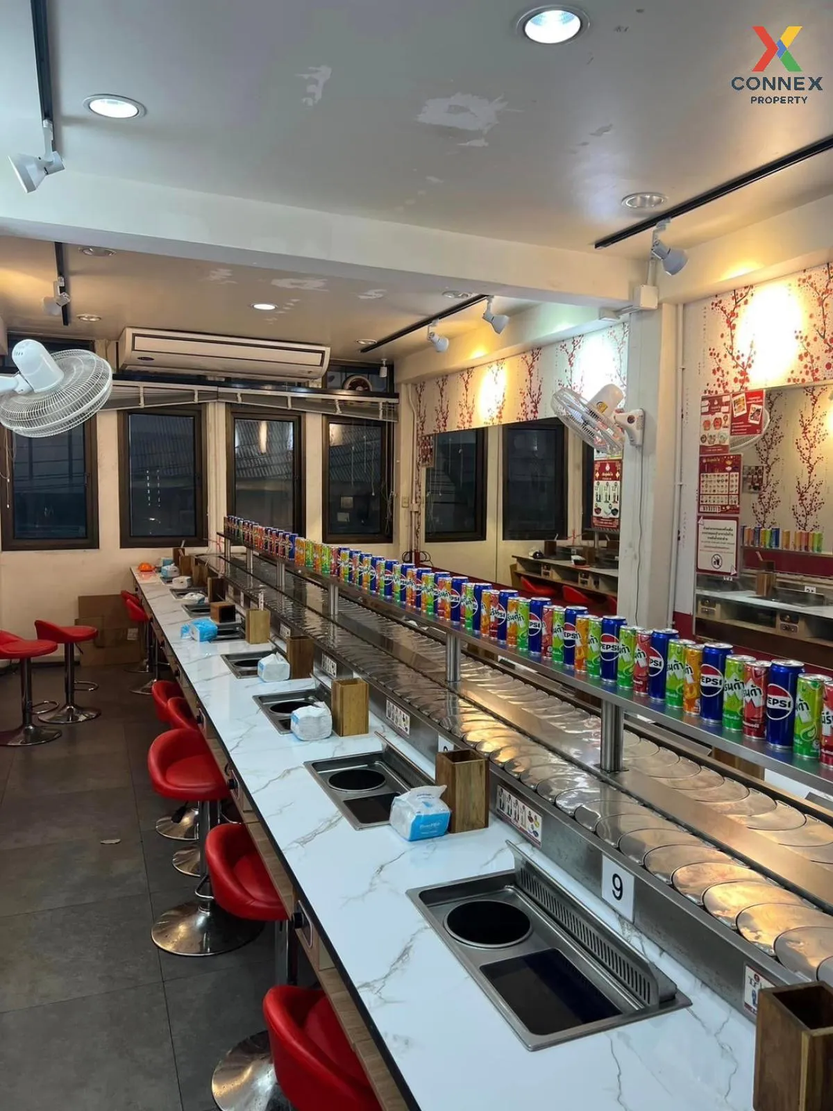 For Rent commercial building 6-storey Mala Shabu shop is in Soi S