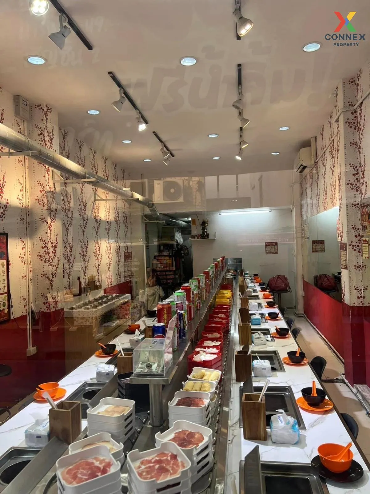 For Rent commercial building 6-storey Mala Shabu shop is in Soi S