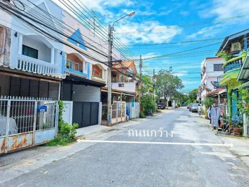 ขายทาวน์เฮ้าส์/ทาวน์โฮม  รุ่งเรือง 6 รีโนเวทใหม่ บางรักพัฒนา บางบัวทอง นนทบุรี CX-99661