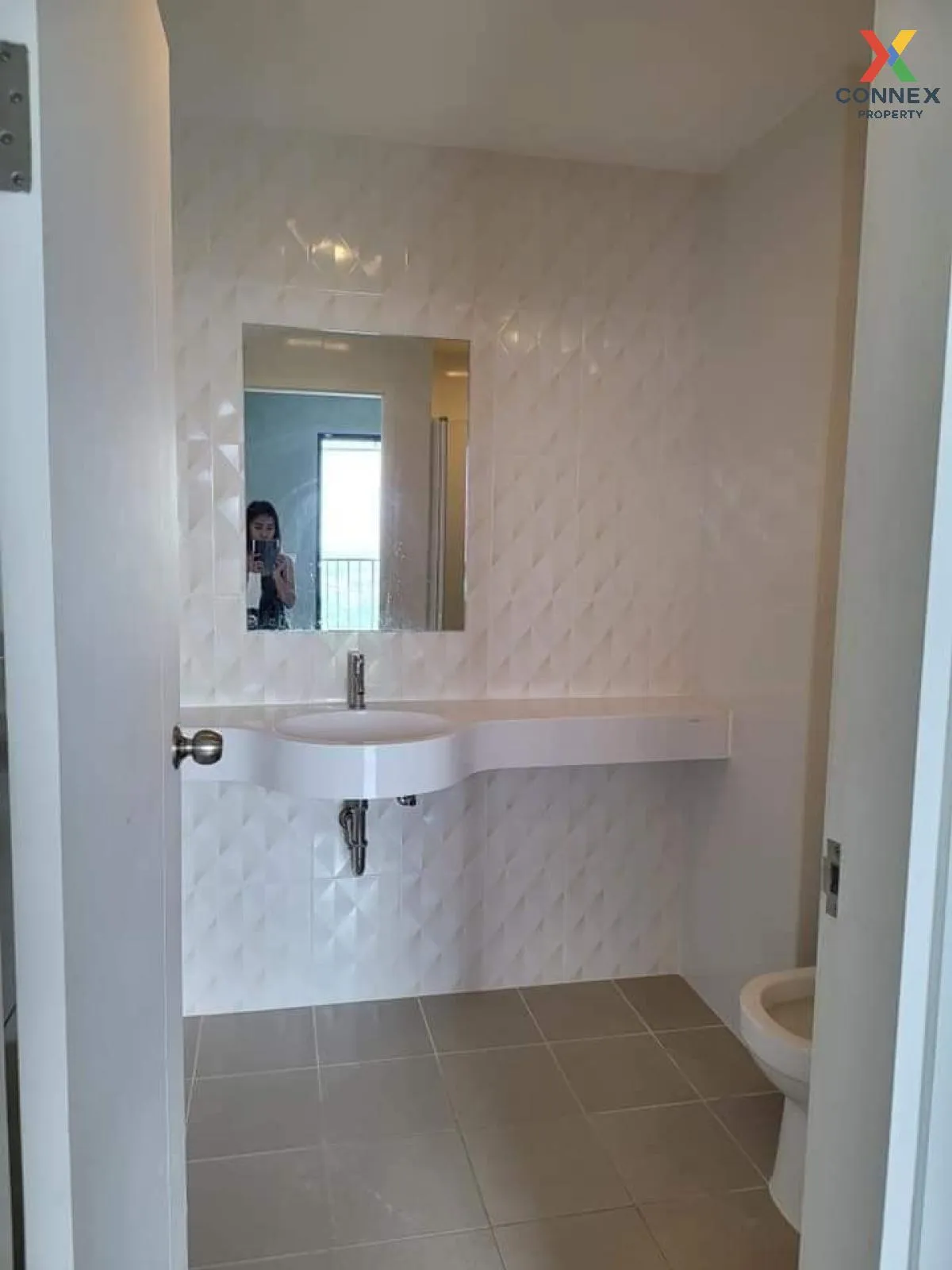 เช่าคอนโด  เจ คอนโด สาทร-กัลปพฤกษ์ MRT-บางแค บางแค เขต บางแค กรุง