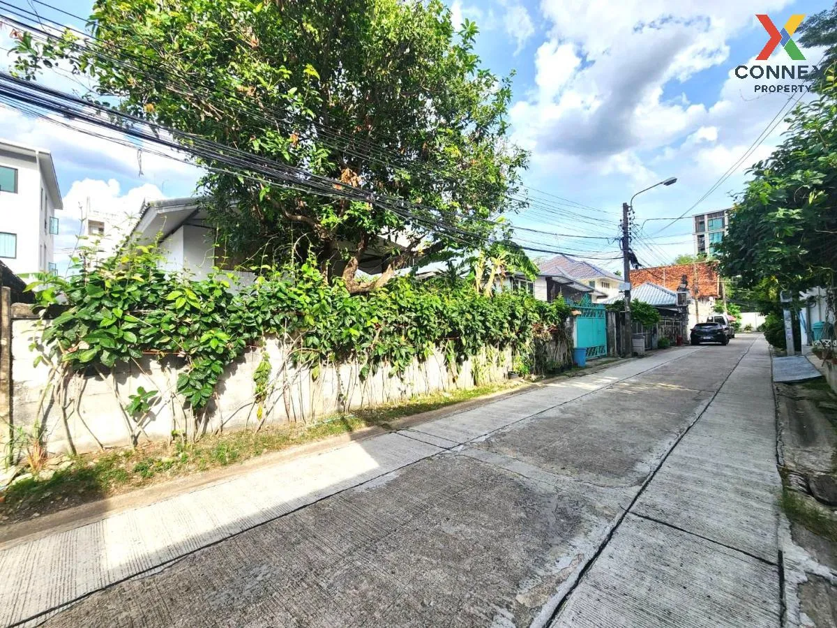 For Sale Single House ,  Chandrakasem, Chatuchak , Chankasem , Ch 3