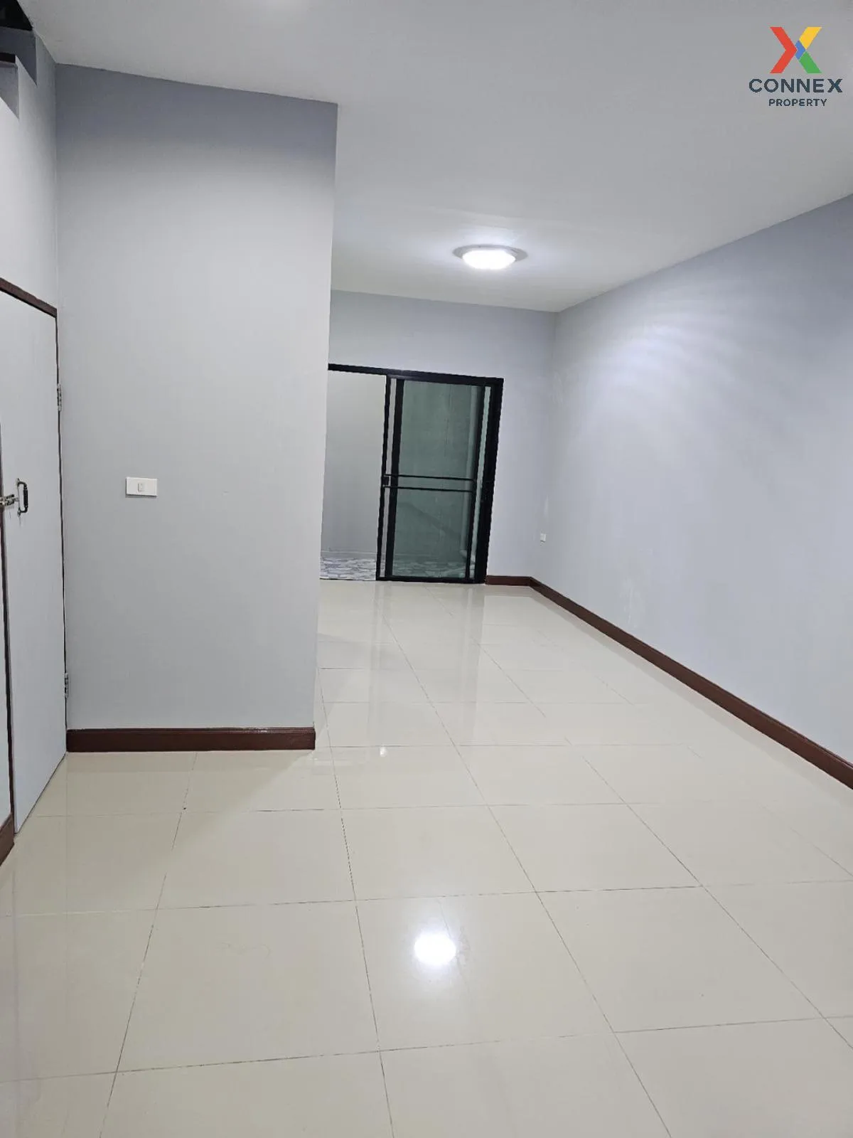 For Sale Townhouse/Townhome  , Banmonthon 6 , newly renovated , T For Sale Townhouse/Townhome  , Banmonthon 6 , newly renovated , T