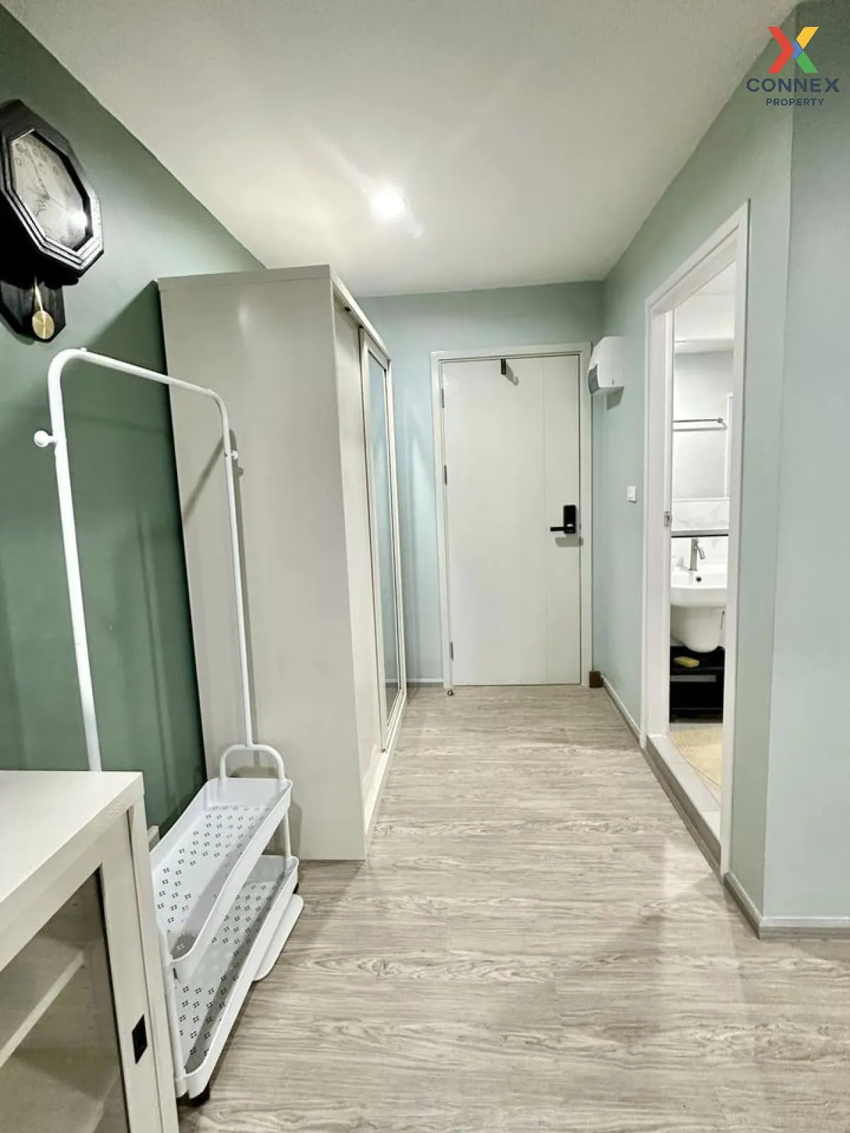 For Rent Condo , Reach Phahon Yothin 52 , BTS-Saphan Mai , Khlong