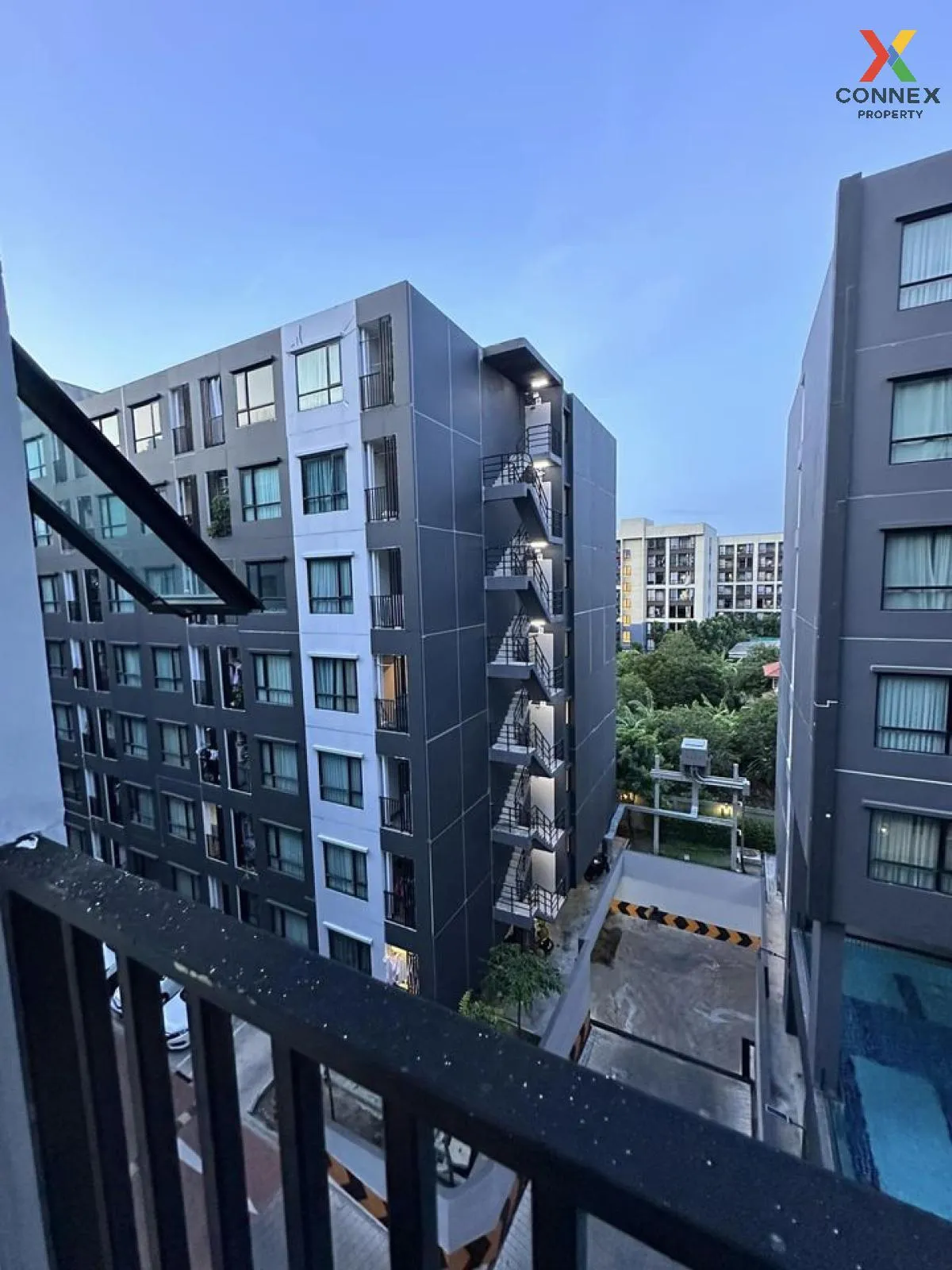 For Rent Condo , Reach Phahon Yothin 52 , BTS-Saphan Mai , Khlong